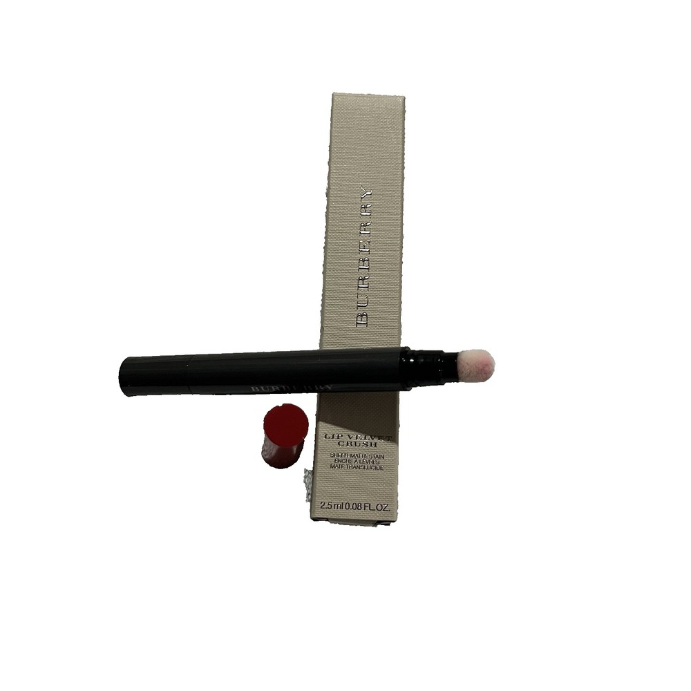 Burberry‎ Lip Velvet Crush Sheer Matte Stain Military Red No.65 0.08 oz In Box